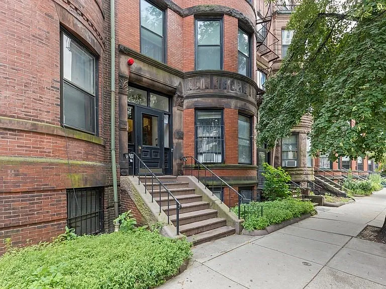 511 Beacon St #2 — Photo 5
