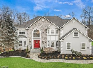 24 Brandy Ridge Rd, Sparta, NJ 07871