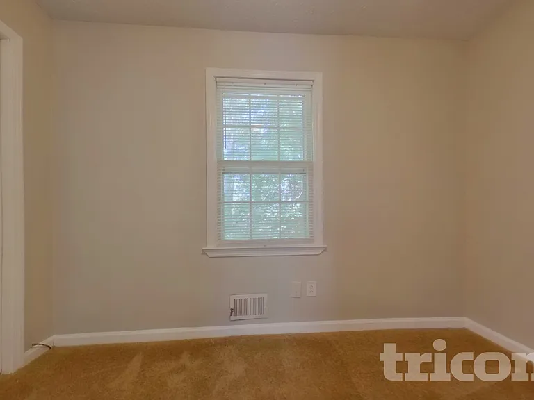 237 Sweetwater Pkwy — Photo 11