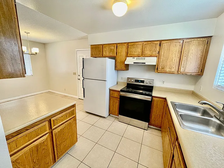 207 Quail Ridge Dr — Photo 10