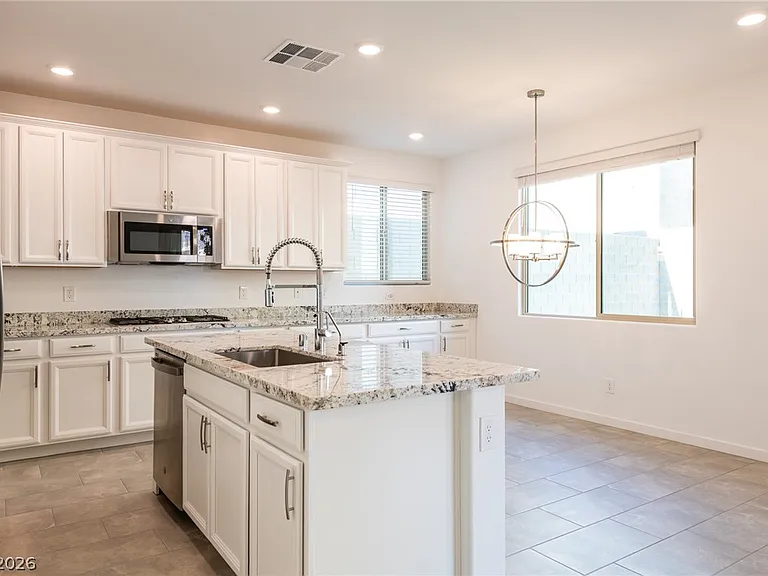 12412 Ocean Tiller Ave — Photo 14