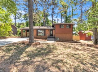 1336 Stoneham Ct, Atlanta, GA 30349