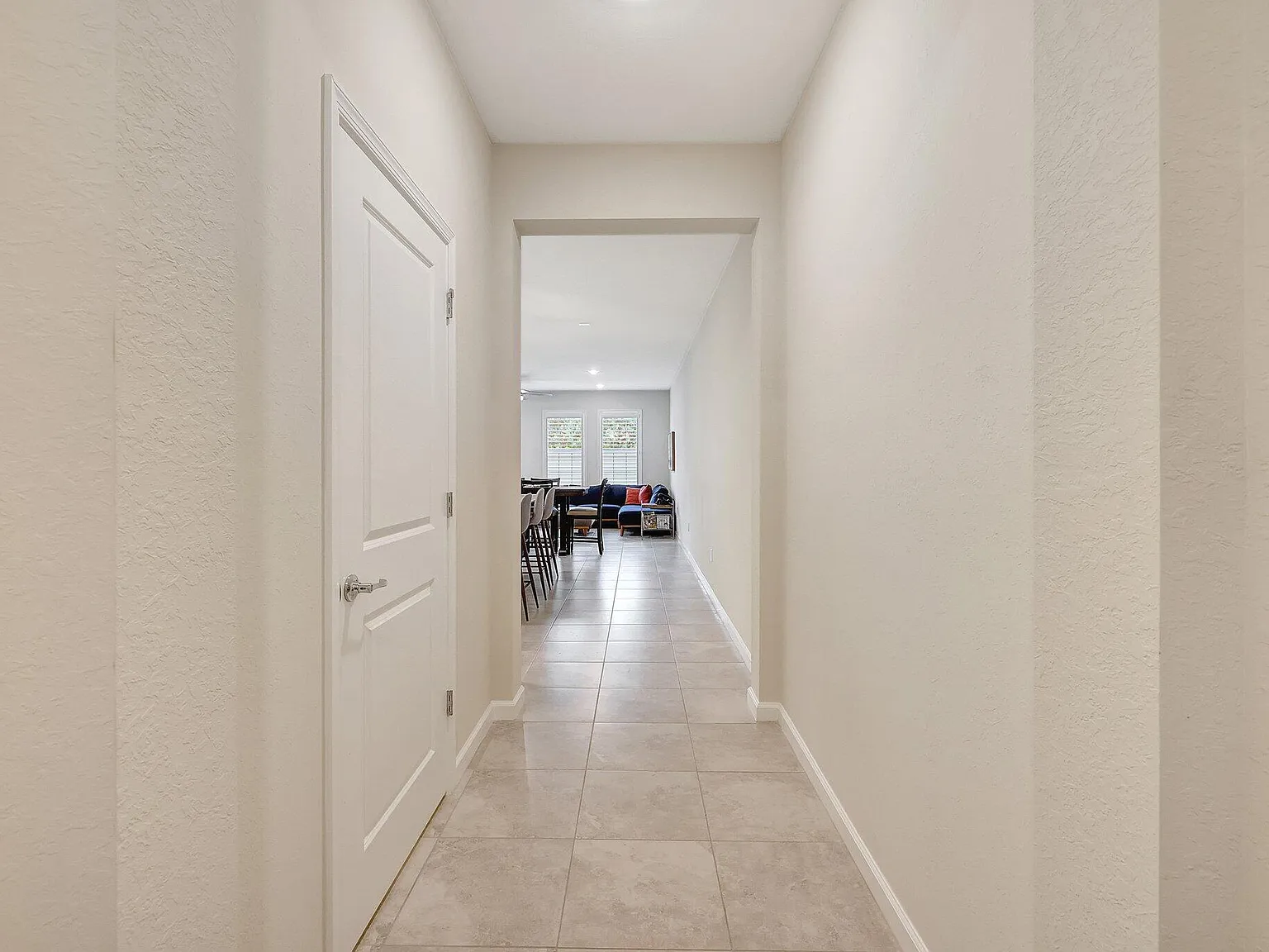 3 bed, 2.5 bath, 1782 sqft, $3,100 — Photo 3