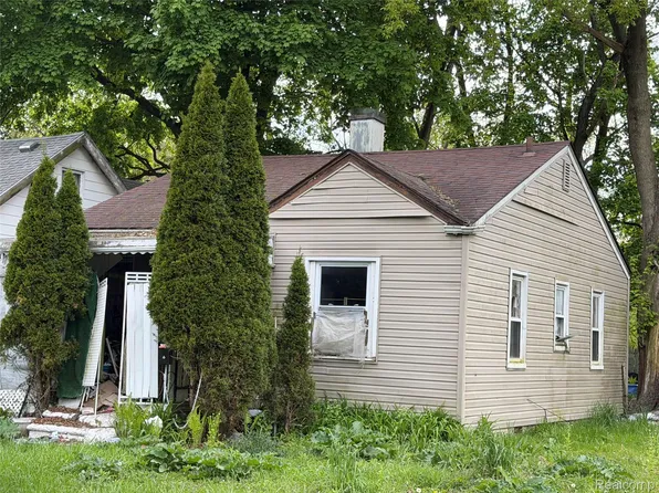 15087 Dacosta St, Detroit, MI 48223
