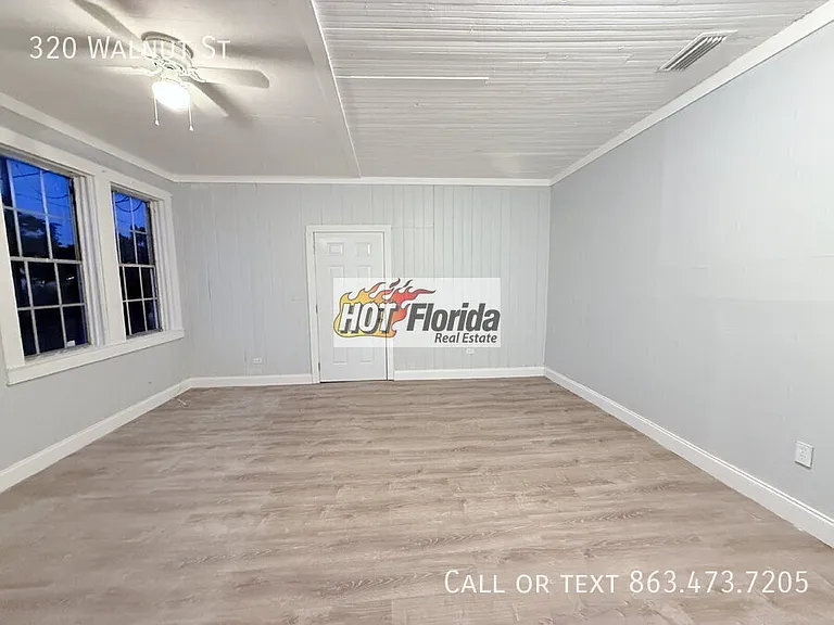 320 Walnut St — Photo 12