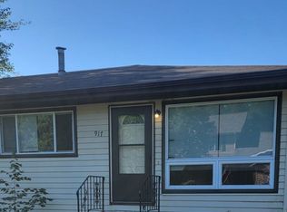 917 W Spruce St, Chippewa Falls, WI 54729