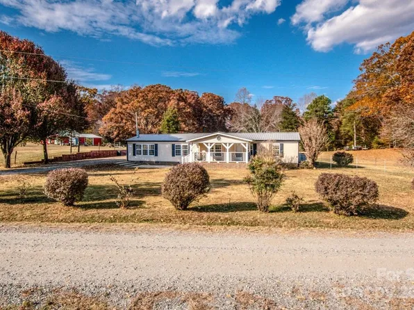 283 W Page Hager Rd, Cleveland, NC 27013