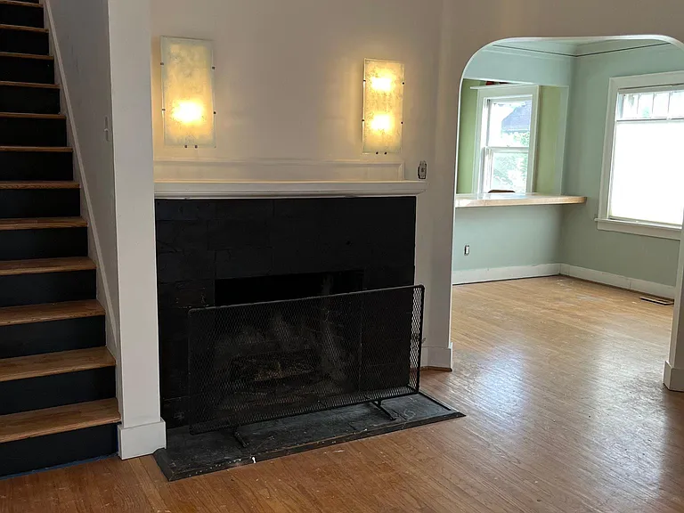 3585 SE Caruthers St — Photo 9