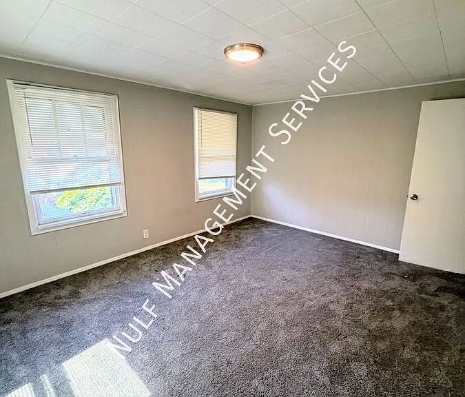 506 Farnsworth Ave — Photo 7