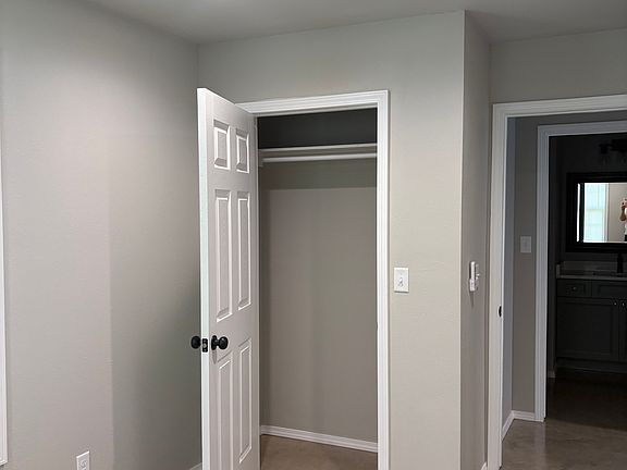 5th image of 511 N Vann St #B