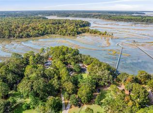 16 Hodge Ave, Bluffton, SC 29910