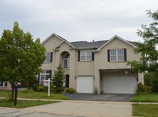 4904 Kimball Ln, Carpentersville, IL 60110