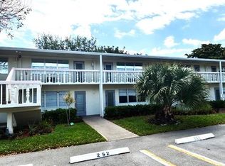 260 Newport Dr #P, Deerfield Beach, FL 33442