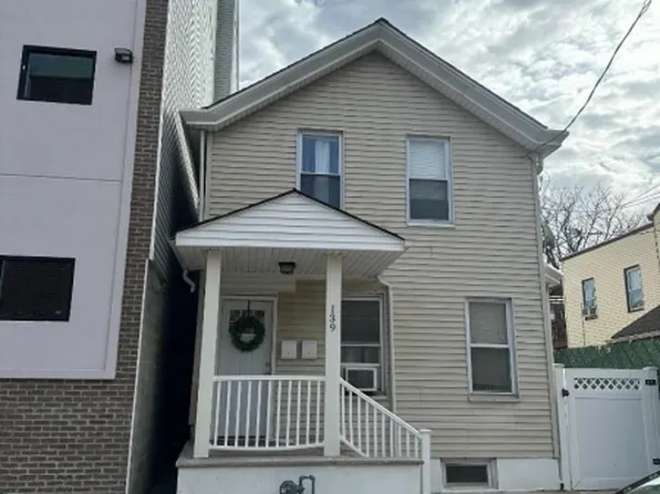 139 Beech St, Paterson City, NJ 07501