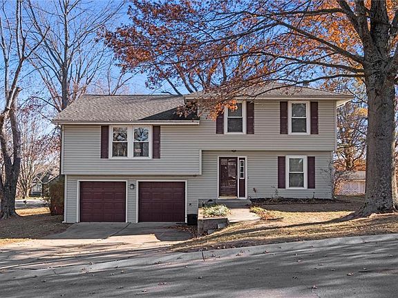 2nd image of 213 Orourke Dr