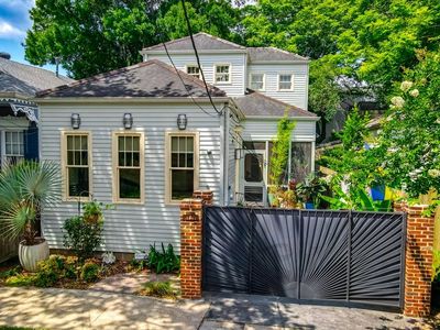 1126 Toledano St, New Orleans, LA, 70115