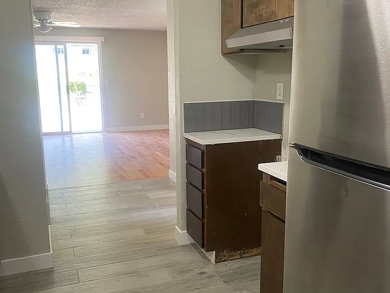 5707 East Dr — Photo 8