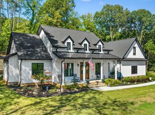 7605 Charlton Rd, Knoxville, TN 37920