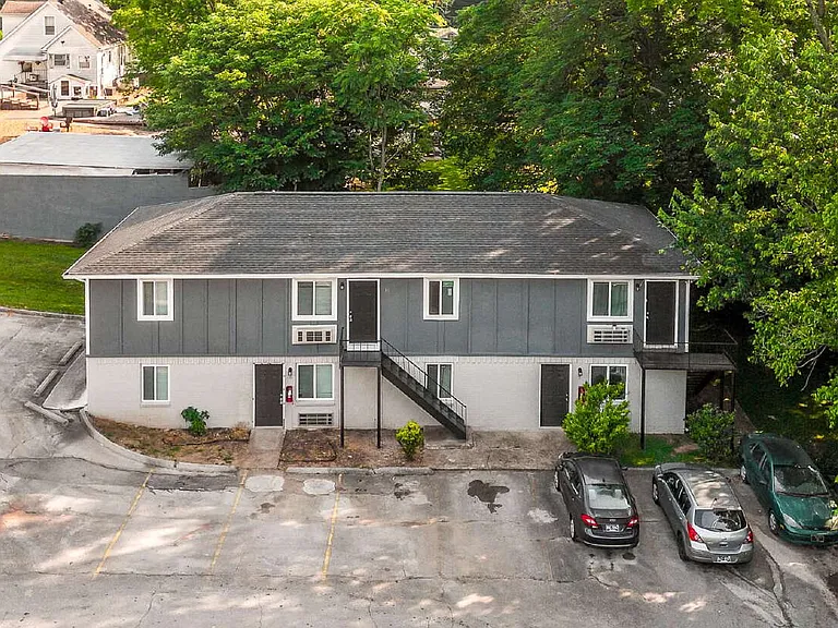217 Sweetland Dr #6 — Photo 32