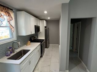 3004 Clifton Ave APT 1, Baltimore, MD 21216