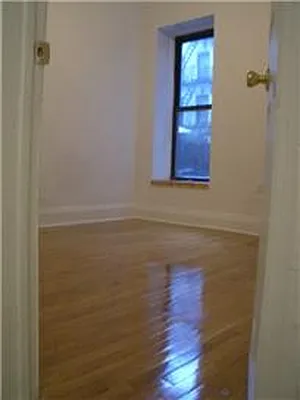 Rented by AJ Clarke | media 8