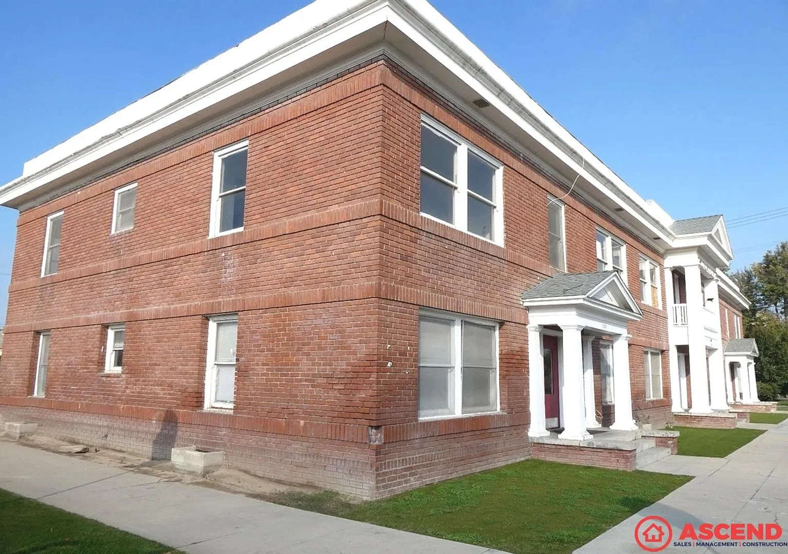 1701 B Street — Photo 2