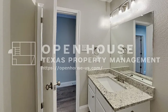924 Rock Dove Cir — Photo 23