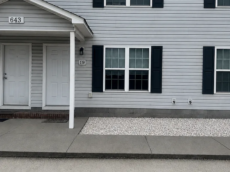 643 Fowler Manning Rd #19 — Photo 1
