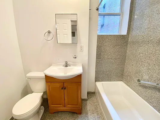 Rented by J PRESTON AND ASSOCIATES INC | media 13