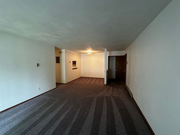 2nd image of 2025 W Wall St #6