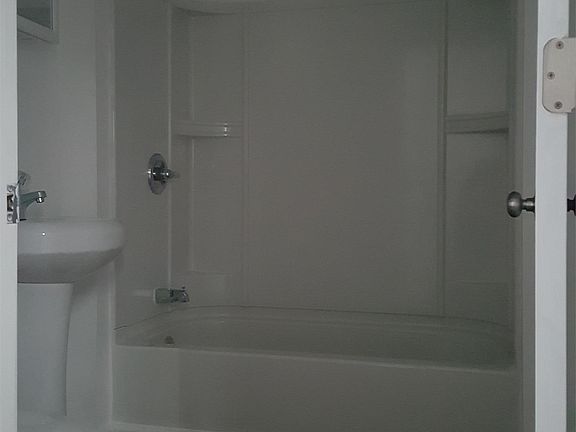 Private Bathroom With Full Size Tub