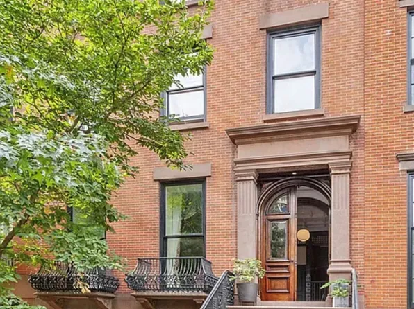 9 Monroe Place image 1 of 1