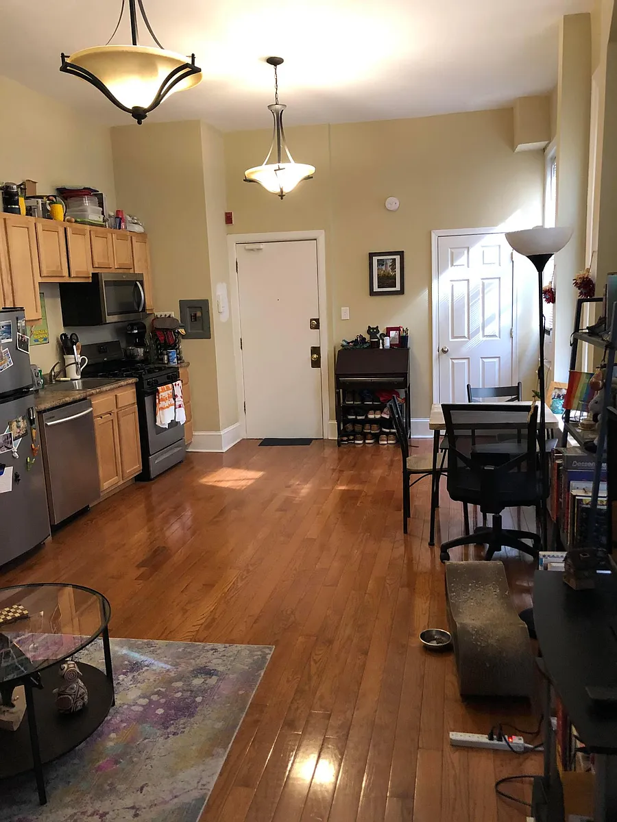 kitchen / diningroom - 1520 Pine St #2R
