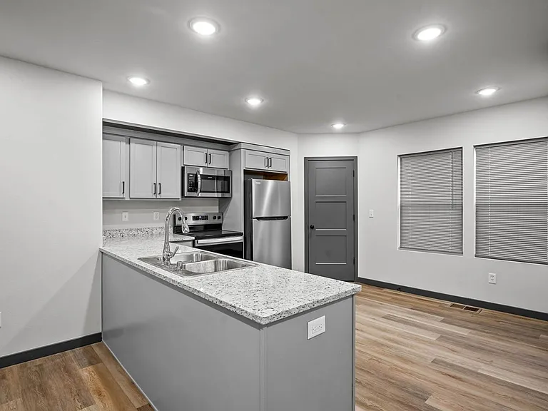 430 E. Bear Blvd — Photo 6