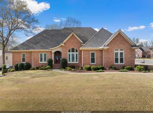105 Cottonwood Dr, Florence, AL 35634