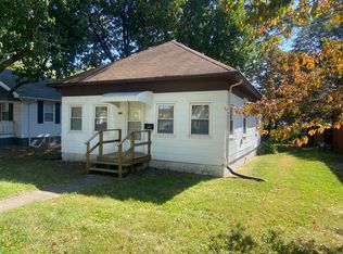 709 Rhodes Ave, Grandview, MO 64030