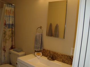 615 E 2nd St #B, Rialto, CA 92376