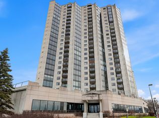 70 Rue De La Barre #503, Longueuil, QC J4K 5J3