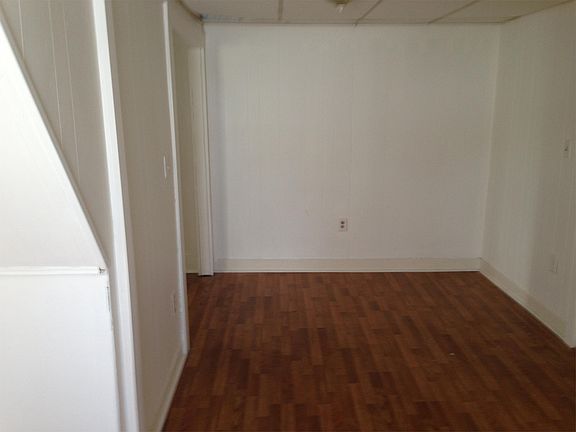 3rd image of 389-391 Water St