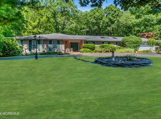 20 Hopi Dr, Middletown, NJ 07748