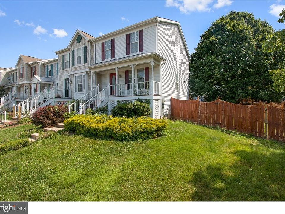 1st image of 2 N Merriment Dr