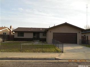 1690 Larkspur Pl, Turlock, CA 95380