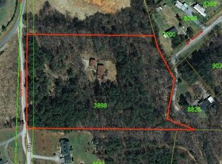 1021 Hunts Grove Ln, Pinnacle, NC 27043