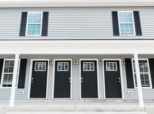 124 Waterfall Ln, Ashland, KY 41102