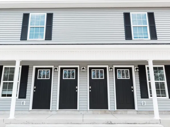 124 Waterfall Ln, Ashland, KY 41102
