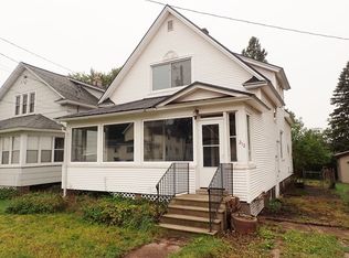 212 E Arch St, Ironwood, MI 49938