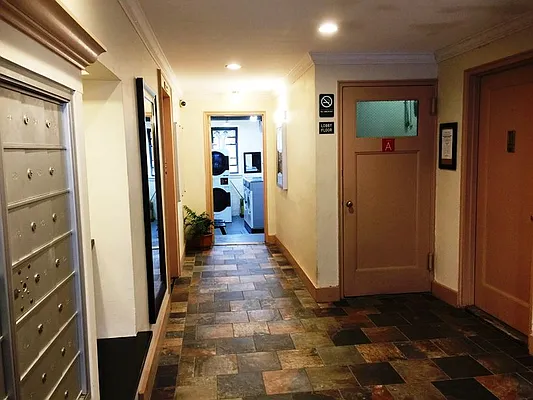 Rented by Prime Realty | media 35