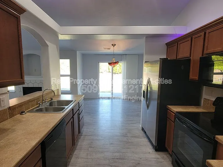 5142 Monica St — Photo 5