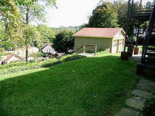 Take the virtual open house tour to see the inside of this home!