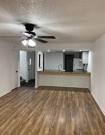 2nd image of 4707 Yucca Hill Dr #4707